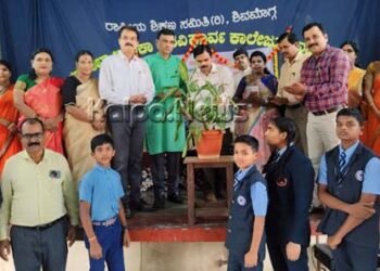 ಸ್ವಾತಂತ್ರ್ಯಕ್ಕೆ ಕೊಡುಗೆ ನೀಡಿದವರ ಕುರಿತು ಅಧ್ಯಯನ ನಡೆಸಿ: ಕ್ಷೇತ್ರ ಶಿಕ್ಷಣಾಧಿಕಾರಿ ರಮೇಶ್