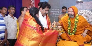 ಸಮರಸ-ಸಮರ ಎರಡಕ್ಕೂ ಸಜ್ಜಾಗಿ: ರಾಘವೇಶ್ವರ ಶ್ರೀ ಕರೆ