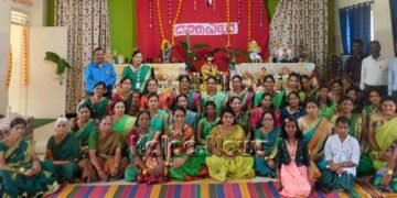 ಶಿಕಾರಿಪುರ | ನಾಡಹಬ್ಬ ದಸರಾ ಪ್ರಯುಕ್ತ ನವರಾತ್ರಿ ಉತ್ಸವ – ಗೊಂಬೆ ಪೂಜೆ