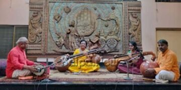 ಬೆಂಗಳೂರು | ಶ್ರೀ ಗುರುರಾಯರ ಸನ್ನಿಧಿಯಲ್ಲಿ ಕಾರ್ತೀಕ ದೀಪೋತ್ಸವ | ಹರಿದಾಸರ ಕೃತಿಗಳ ಪ್ರಸ್ತುತಿ