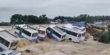 ತಮಿಳುನಾಡು | ಜಲಪ್ರಳಯ ಸೃಷ್ಠಿಸಿದ ಫೆಂಗಲ್ ತೂಫಾನ್ | ಕೊಚ್ಚಿ ಹೋದ ಬೃಹತ್ ವಾಹನಗಳು