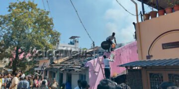 ಭದ್ರಾವತಿ | ಮನೆಯಲ್ಲಿ ಅಗ್ನಿ ಅನಾಹುತ | ಸ್ಥಳೀಯರ ಕ್ಷಿಪ್ರ ಕ್ರಮದಿಂದ ತಪ್ಪಿದ ದುರಂತ