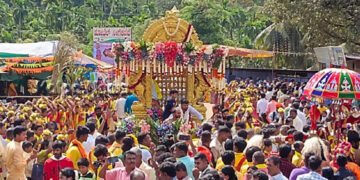 ಸಿಗಂದೂರು ಸಂಕ್ರಮಣ ಜಾತ್ರಾ ಮಹೋತ್ಸವ | ಹರಿದು ಬಂದ ಭಕ್ತಸಾಗರ | ತುಂಬಿ ತುಳುಕಿದ ಲಾಂಚ್