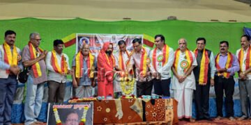 ಯಾವ ಭಾಷೆ ಪರಿವರ್ತನೆ ಹೊಂದಲಾರದೋ ಅಂತಹ ಭಾಷೆಗೆ ನೆಲೆ ಇರದು