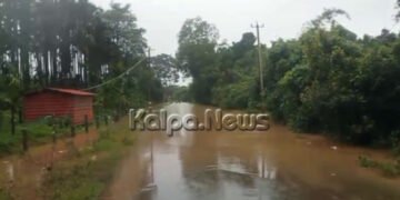 ಧಾರಾಕಾರ ಮಳೆ | ಅಪಾಯದ ಮಟ್ಟ ಮೀರಿ ಹರಿಯುತ್ತಿರುವ ಮಾಲತಿ ನದಿ | ಸಂಚಾರ ಸ್ಥಗಿತ