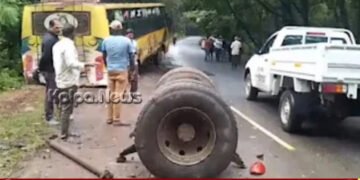 ಶಿವಮೊಗ್ಗ | ಹಣಗೆರೆ ಬಳಿ ಭೀಕರ ಅಪಘಾತ | ಕಳಚಿಕೊಂಡ ಬಸ್ ಹಿಂಬದಿ ಟೈರ್’ಗಳು | ತಪ್ಪಿದ ಭಾರೀ ಅನಾಹುತ