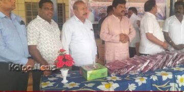 ಶಿವಮೊಗ್ಗ | ಸರ್ಕಾರಿ ಶಾಲಾ ಮಕ್ಕಳಿಗೆ ಸ್ವೇಟರ್ ವಿತರಣೆ