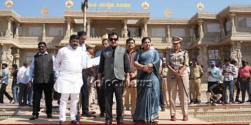 ಫೆ.13ರ ನಾಳೆಯಿಂದ ಮೂರು ದಿನ ಹಂಪಿ ಉತ್ಸವ | ತಾರಾ ಮೆರುಗು | ಏನೆಲ್ಲಾ ಕಾರ್ಯಕ್ರಮ ನಡೆಯಲಿದೆ?