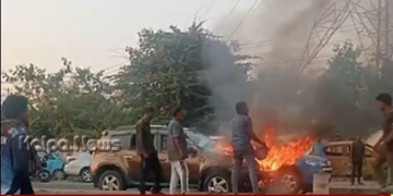 ಶಿವಮೊಗ್ಗ | ನಡುರಸ್ತೆಯಲ್ಲಿ ಧಗಧಗನೆ ಹೊತ್ತಿ ಉರಿದ ಡಸ್ಟರ್ ಕಾರು