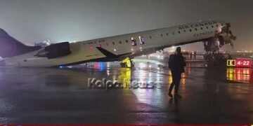 ಲ್ಯಾಂಡಿಂಗ್ ವೇಳೆ ವಿಮಾನ ಅಪಘಾತ | ಫೈರ್ ಟ್ರಕ್’ಗೆ ಡಿಕ್ಕಿ | ಇಬ್ಬರ ದುರ್ಮರಣ