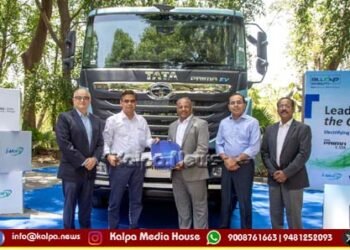 ಟಾಟಾ ಮೋಟಾರ್ಸ್ ಬಿಲಿಯನ್ಇ ಮೊಬಿಲಿಟಿಗೆ ಮೊದಲ ಬ್ಯಾಚ್ ಎಲೆಕ್ಟ್ರಿಕ್ ಪ್ರೈಮಾ ವಿತರಣೆ