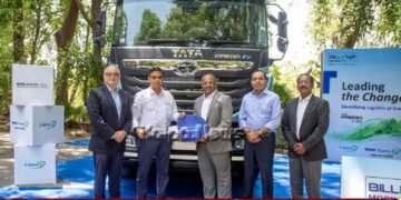 ಟಾಟಾ ಮೋಟಾರ್ಸ್ ಬಿಲಿಯನ್ಇ ಮೊಬಿಲಿಟಿಗೆ ಮೊದಲ ಬ್ಯಾಚ್ ಎಲೆಕ್ಟ್ರಿಕ್ ಪ್ರೈಮಾ ವಿತರಣೆ