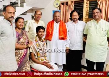 ಎಸ್‌ಎಸ್‌ಎಲ್‌ಸಿ ಪರೀಕ್ಷೆಯಲ್ಲಿ ಸಿದ್ಧಾರ್ಥಗೆ ಉತ್ತಮ ಅಂಕ | ಮಾಜಿ ಡಿಸಿಎಂ ಈಶ್ವರಪ್ಪ ಅಭಿನಂದನೆ