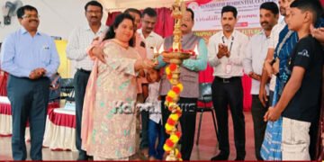 ಶಿಕಾರಿಪುರ | ಕುಮದ್ವತಿ ರೆಸಿಡೆನ್ಷಿಯಲ್ ಸೆಂಟ್ರಲ್ ಶಾಲೆಯಲ್ಲಿ ಪಾಲಕರ ದೃಢೀಕರಣ ಕಾರ್ಯಕ್ರಮ