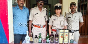 ಅರಸೀಕೆರೆಯಲ್ಲಿ RPF ಆಪರೇಷನ್ ಸತರ್ಕ ಕಾರ್ಯಾಚರಣೆ | ಮದ್ಯದ ಬಾಟಲಿಗಳ ವಶ