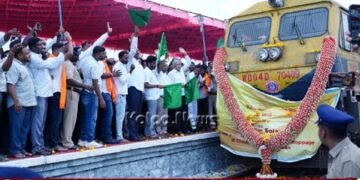ಅಜ್ಜಂಪುರ–ಬೀರೂರು ರೈಲ್ವೆ ಯೋಜನೆಗಳಿಗೆ ಶಂಕುಸ್ಥಾಪನೆ | ಚನ್ನರಾಯಪಟ್ಟಣದಲ್ಲಿ ಹಾಸನ–ಸೊಲ್ಲಾಪುರ ಎಕ್ಸ್‌ಪ್ರೆಸ್‌ಗೆ ಹೆಚ್ಚುವರಿ ನಿಲುಗಡೆ