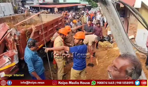 Kollam Tragedy Sand-Laden Lorry Rams Bus Shelter, 3 Killed