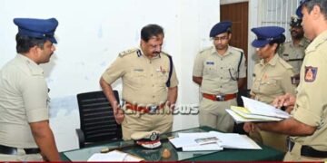 IGP Ravikanthegowda visits shivamogga (ಶಿವಮೊಗ್ಗ) jayanagara police station
