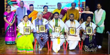 Shivamogga Dr. Maitreyi's receives book award