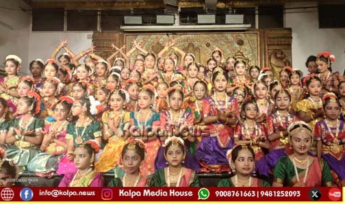 bengaluru aradhana-bharatanatya-program in rayara mutt
