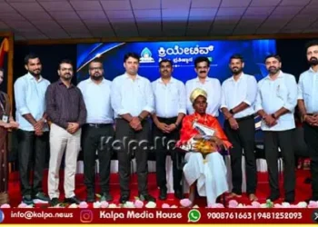 shows-the-right-path-in-life-is-a-guru-ashwath