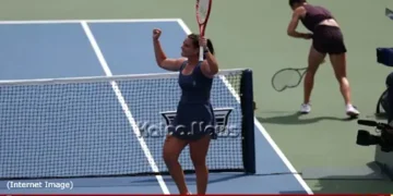 Lois Boission Racket Smash US Open 2026 Tennis Star copy