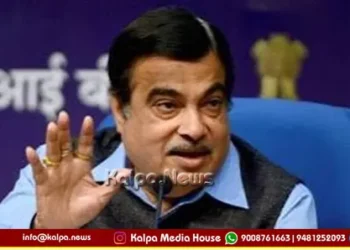 Nitin Gadkari urges states to allow bike taxi 3 cr jobs