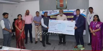 indian railway-families-receive-rs-1.80-crore-insurance