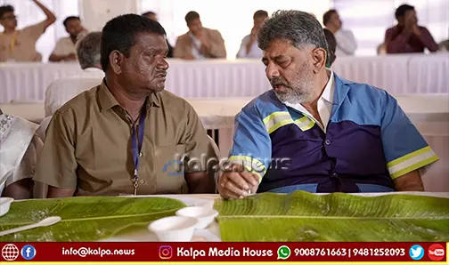 dk shivakumar wears civic workers uniform