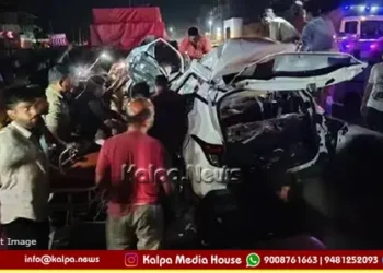 kerala thrissur caraccident 8 engineering students dead