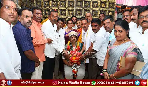 Soraba minister Madhu Bangarappa Visits Durga Temple