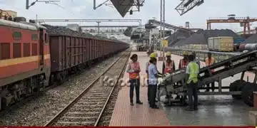 hubballi tinaighat iron ore transport resumes