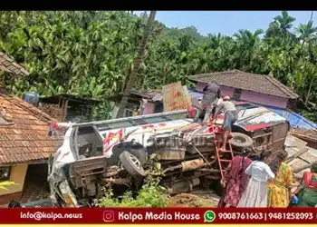 sagara driver control tourist bus overturns many injured